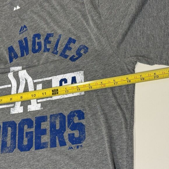 Los Angeles Dodgers Shirt Men’s S Gray MLB Majestic Soft LA CA Fan Shirt - Picture 4 of 7
